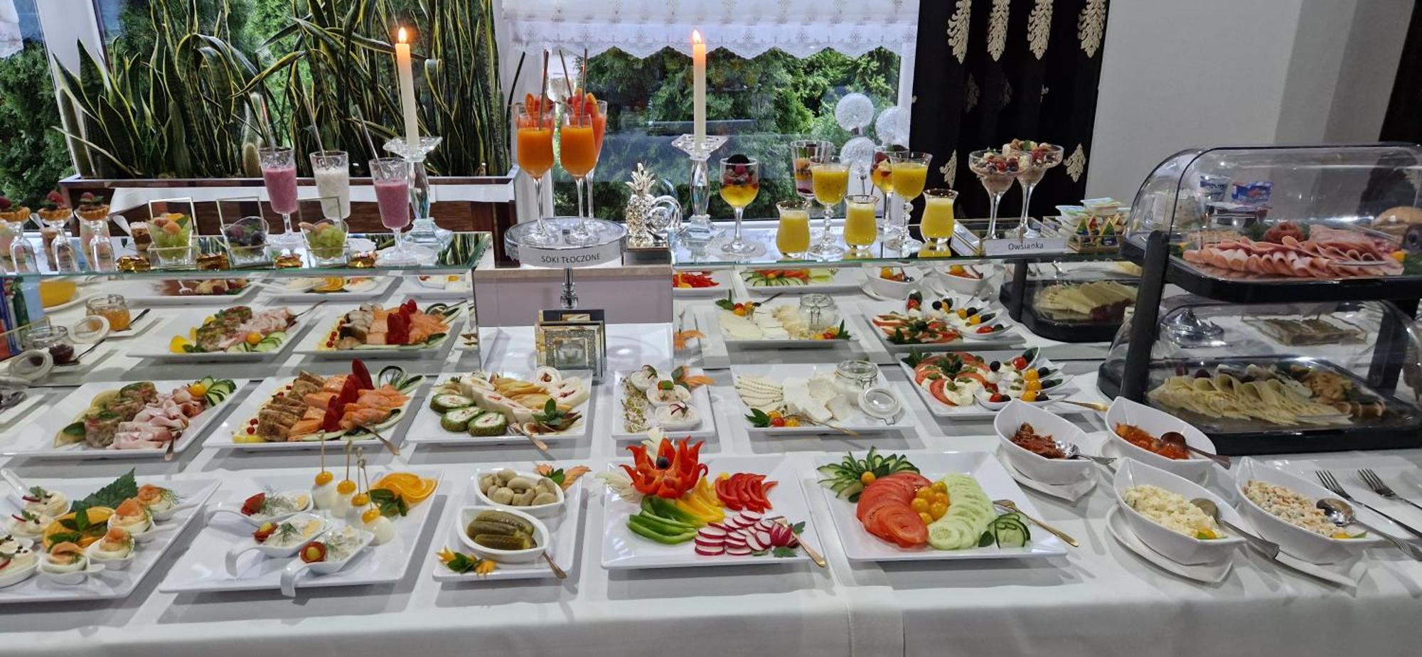 Cynamon Hotel Nowy Sącz Buitenkant foto